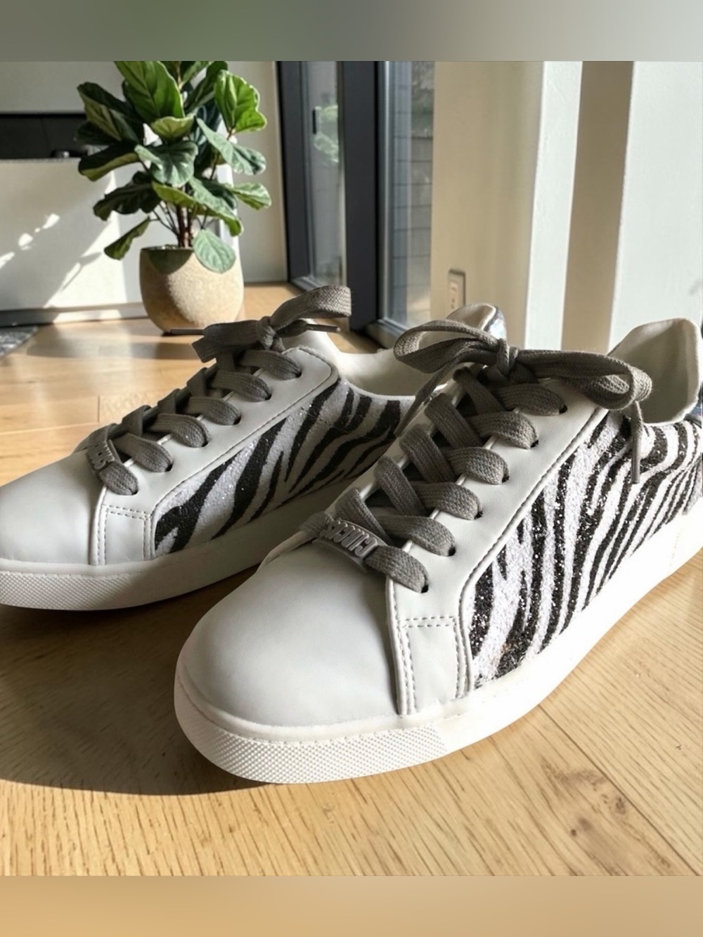 Sam Edelman Circus Devin Zebra Accent Lace Up Sneaker Tennis Shoe size 8 - Picture 8 of 15